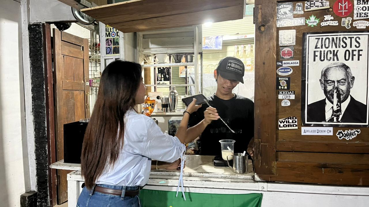 KEDAI CUKS TEMPAT KOPI MAINSTREAM  DIKALANGAN ANAK MUDA DEPOK